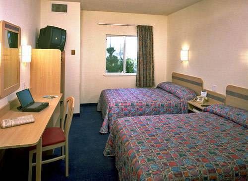 Motel 6 Vallejo - Maritime North 외부 사진